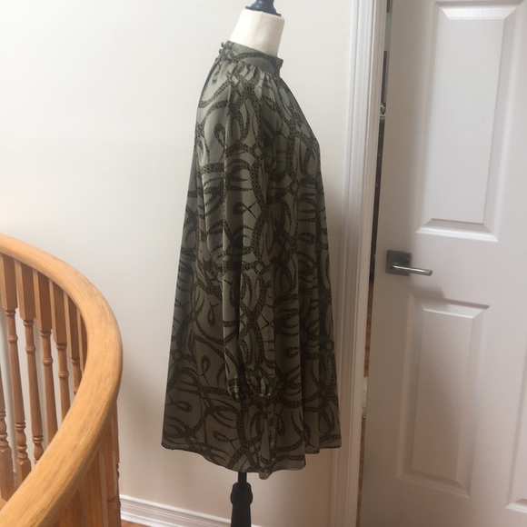 Silky Swing Dress - Excellent Condition - Picture 2 of 5